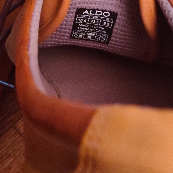 Mens Aldo Leather tan size 10.5 shoe lighly worn - Picture 6 of 6